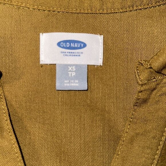 Old Navy XS Army Camo Green Quarter Sleeve Romper Toe Waist Button Front Pockets - Picture 12 of 14